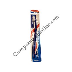Periuta dinti Standard Aquafresh Medium